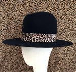 Load image into Gallery viewer, HHB207 Trilby / Fedora Crown Block
